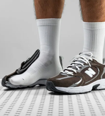 Sneakers - Grey